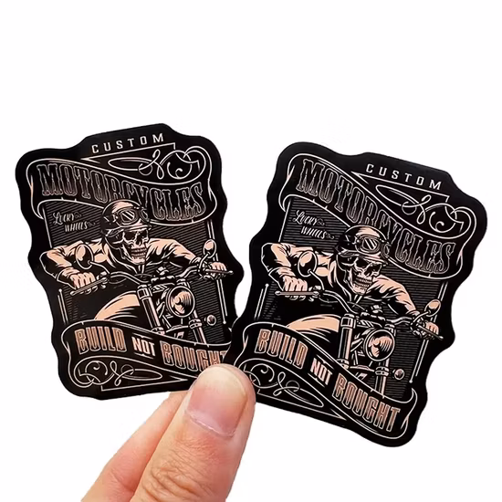 Etiqueta adesiva de vinil laminado de segurança alimentar à prova d'água para impressão de logotipo de fabricação personalizada para lata de garrafa